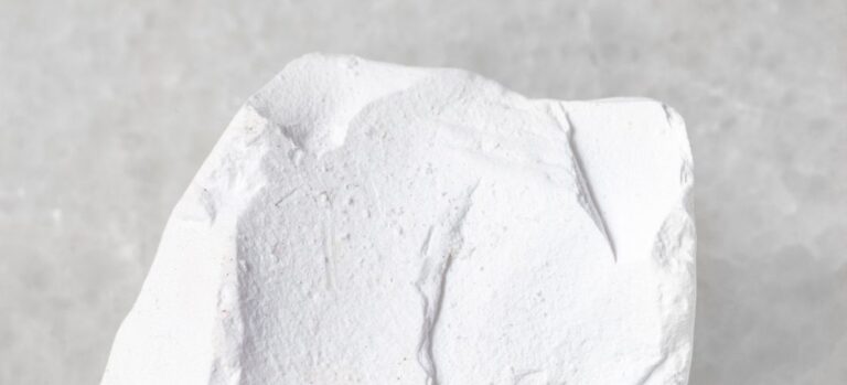 Bloc d’argile blanche